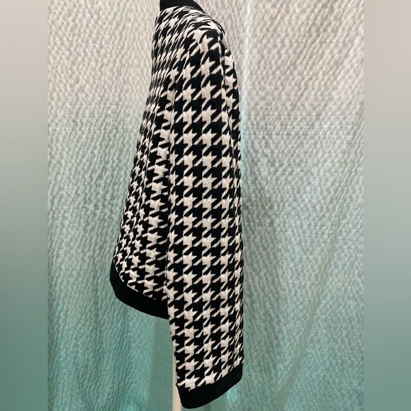 Vintage 80’s Caron Petite Chicago Black & White Blazer - Picture 4 of 8